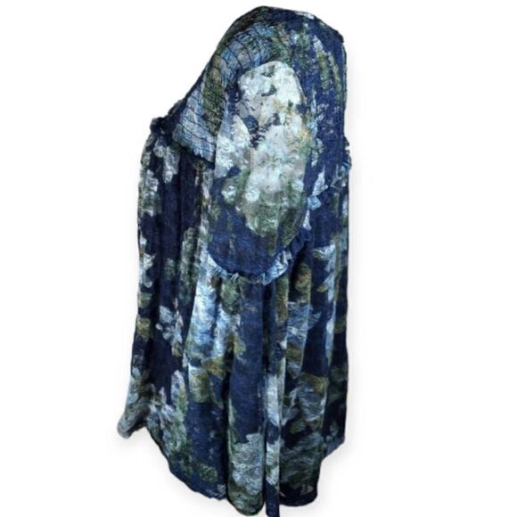 TIME & TRU BLUE FLORAL LACE OVERLAY BLOUSE SZ.XL EUC.  GORGEOUS BLOUSE IN EXCELL - Picture 2 of 4